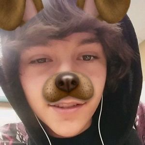 Meet your Posher, Derek